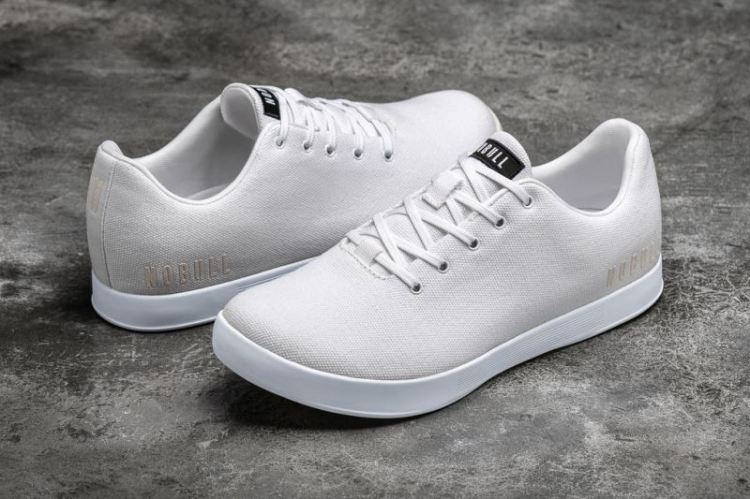 NOBULL WOMEN'S SNEAKERS WHITE CANVAS TRAINER - Click Image to Close