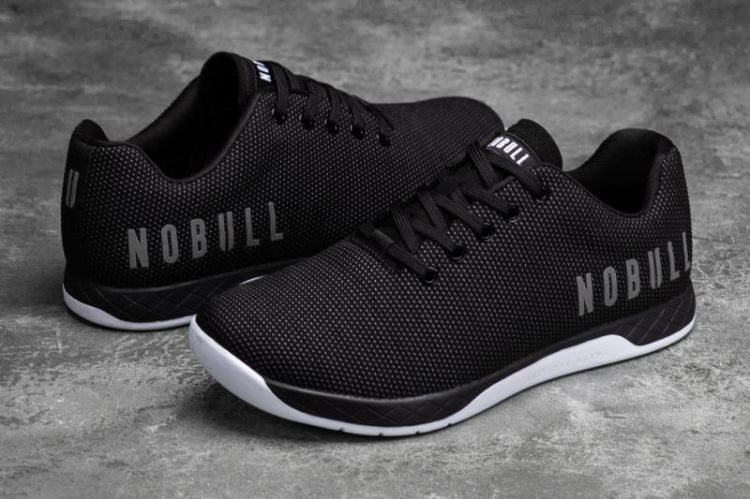 NOBULL MEN'S SNEAKERS BLACK AND WHITE TRAINER - Click Image to Close