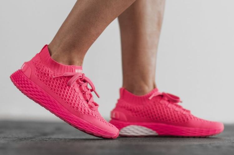 NOBULL WOMEN'S SNEAKERS NEON PINK KNIT RUNNER - Click Image to Close