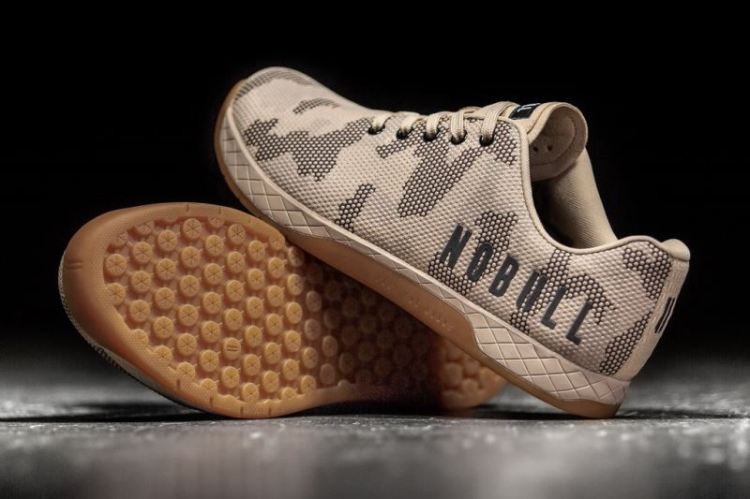NOBULL MEN'S SNEAKERS SAND CAMO TRAINER - Click Image to Close
