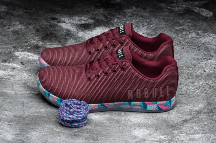 NOBULL WOMEN'S SNEAKERS CABERNET PRISM TRAINER - Click Image to Close