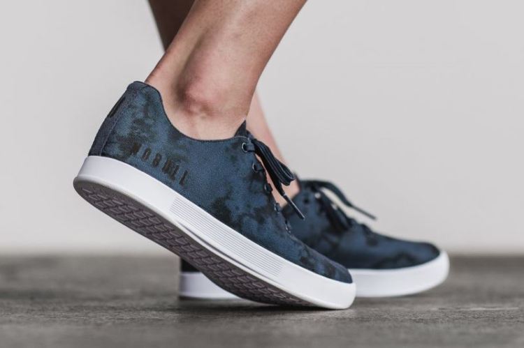NOBULL WOMEN'S SNEAKERS NAVY TIE-DYE CANVAS TRAINER - Click Image to Close
