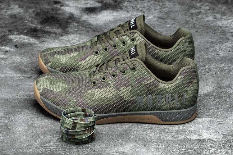 NOBULL WOMEN'S SNEAKERS FOREST CAMO TRAINER - Click Image to Close