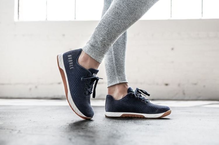 NOBULL WOMEN'S SNEAKERS NAVY SUEDE TRAINER - Click Image to Close