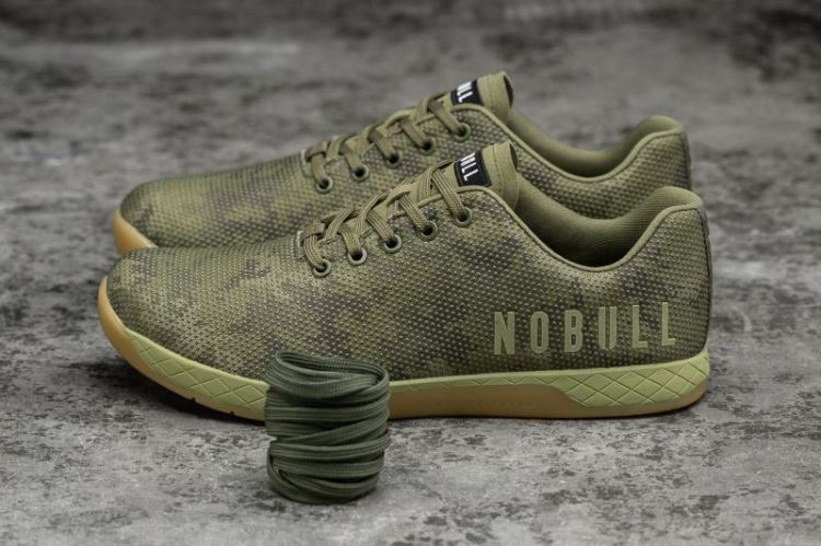 NOBULL WOMEN'S SNEAKERS MOSS CAMO TRAINER - Click Image to Close